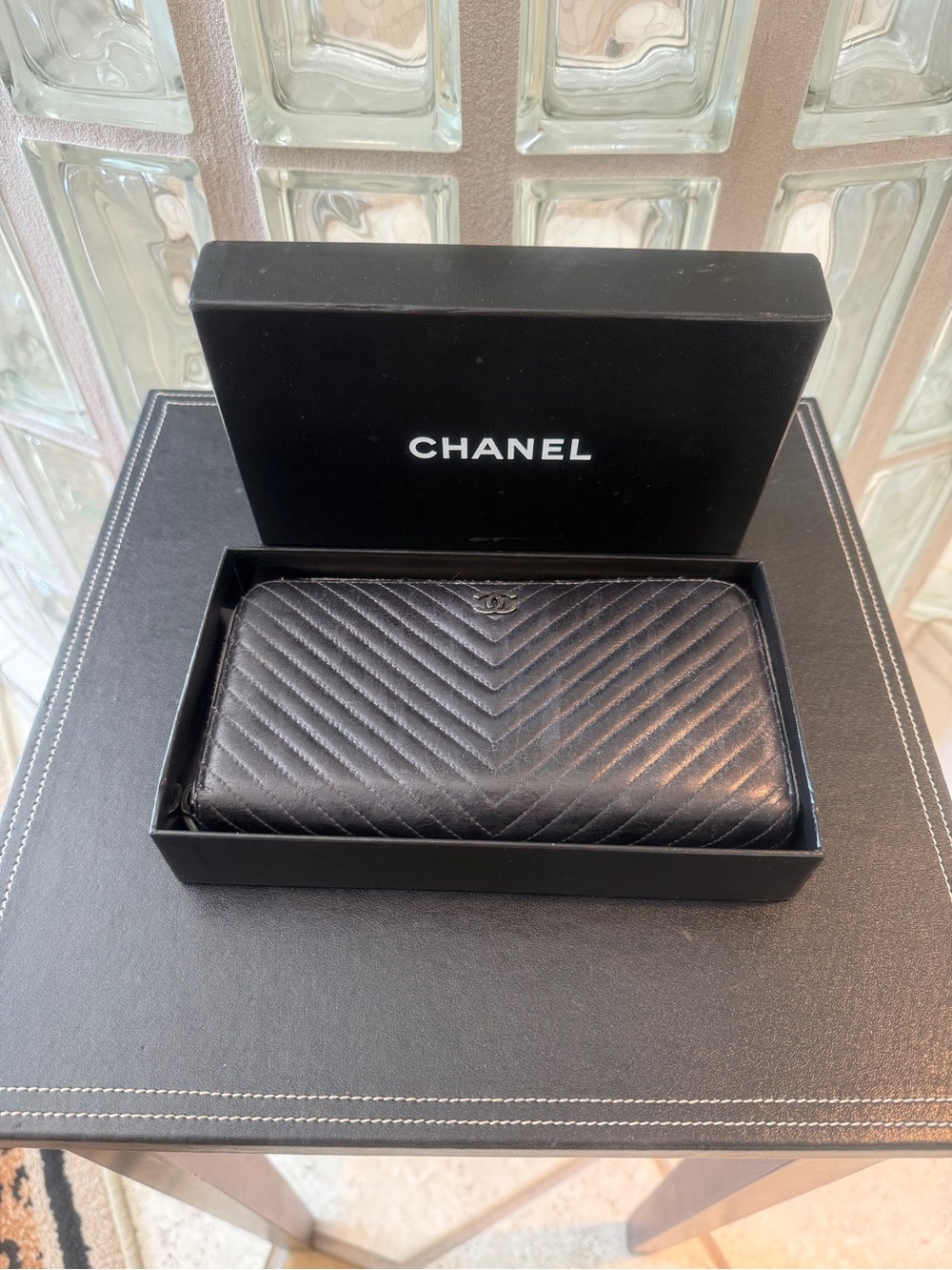 CHANEL Black Chevron Zip-Around Leather Lambskin Long Wallet with Silver CC Logo - Picture 3 of 16
